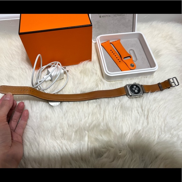 Authentic Hermès Apple Watch (series 2) 38 mm Stainless Steel - Picture 10 of 11